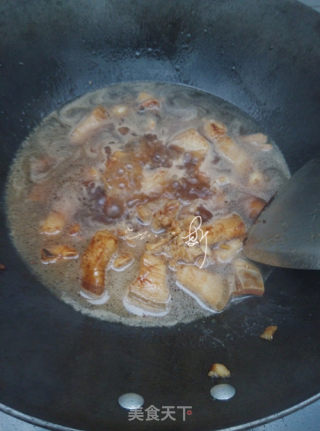 Braised Cigu with Bacon and Cuttlefish recipe