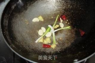 Fried Crab with Ginger and Spring Onion recipe