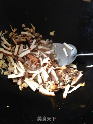 Wenling Specialty Fried Rice Noodles recipe