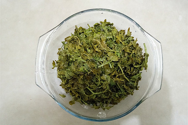 Crispy Fried Pepper Sprouts recipe