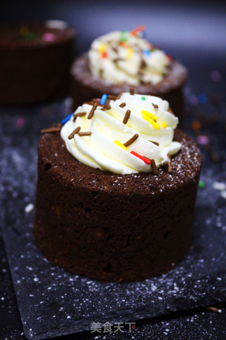 Brownie Cake Cream Cup recipe