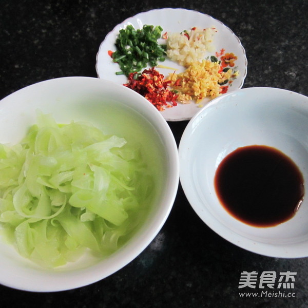 Lettuce Slices in Sauce recipe