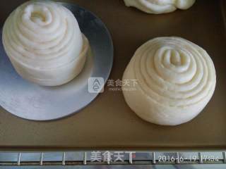 #aca烤明星大赛#milk-flavored Big Flower Roll recipe