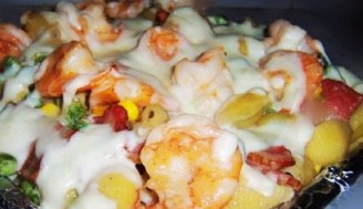 Baked Shellfish Noodles with Seafood and Bacon recipe