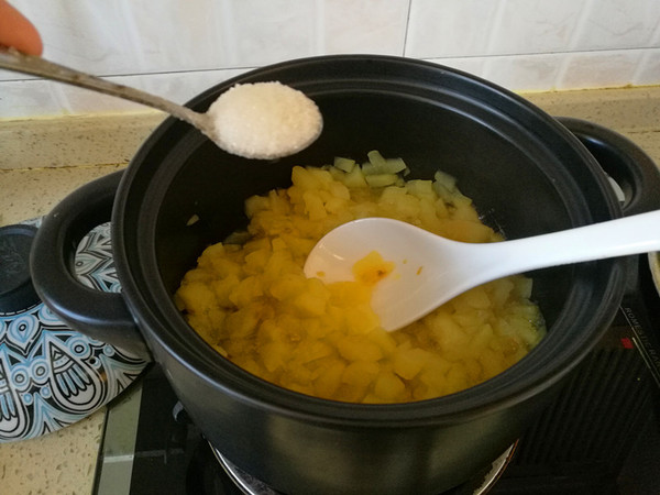 Sweet Apple Sauce recipe
