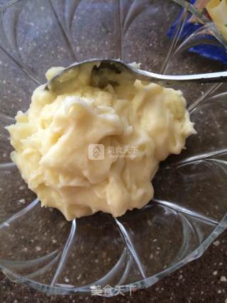 Prawn Cheese Baked Potatoes recipe