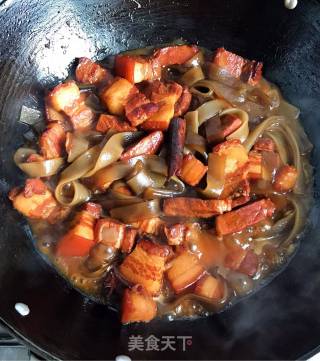 Pork Stew Noodles recipe