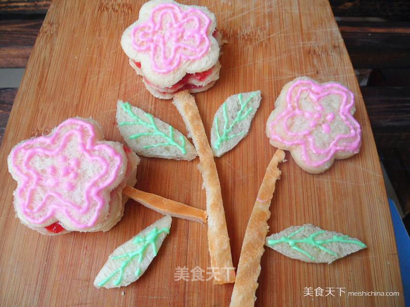 Frosted Flower Toast recipe