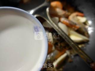 Stir-fried Large Head Shrimp with Plum Dried Vegetables and Rice White recipe