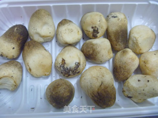 [yi Ru Kuai Shou Xiao Stir] Straw Mushroom in Oyster Sauce recipe