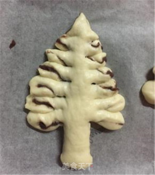 Christmas Tree Bread-works of The 2nd Lezhong Baking Competition recipe