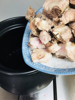 Pork Ribs and Winter Melon Soup recipe