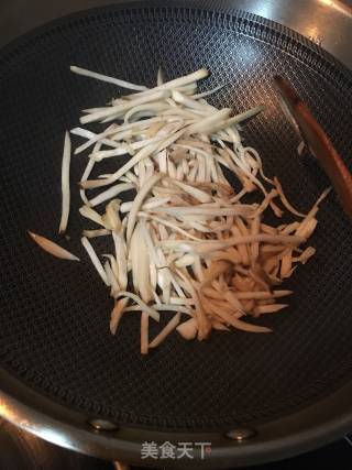 Pleurotus Eryngii with Oyster Sauce and Chives recipe