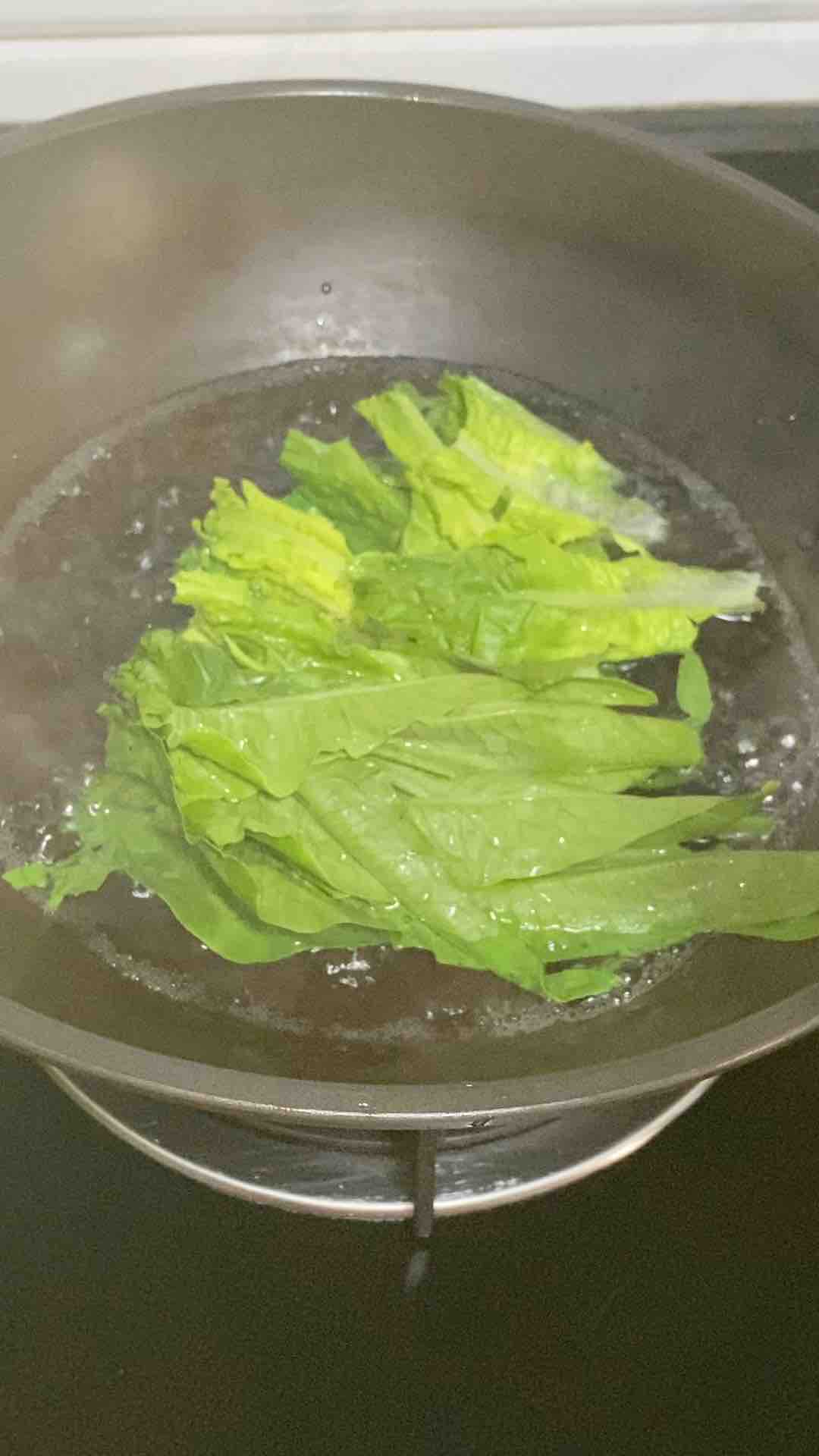 Home Cooking, Lettuce in Soy Sauce recipe