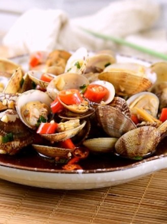 Clams with Salad recipe