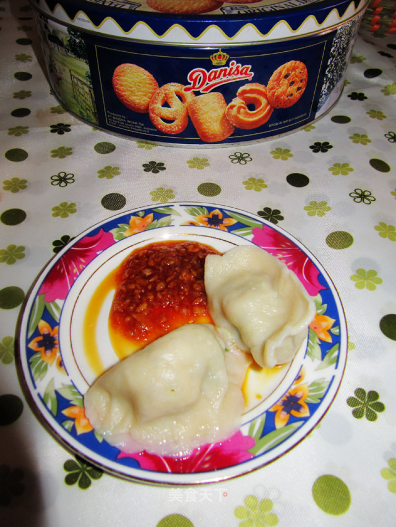 Big Clams, Cabbage and Mushroom Dumplings