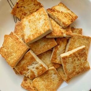 Delicious Reduced Fat Meal: Pan-fried Cumin Tofu recipe