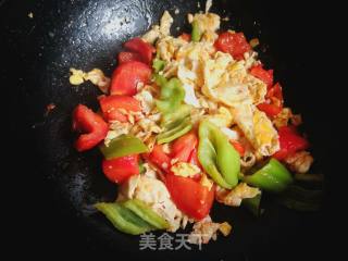 Scrambled Eggs with Tomatoes and Peppers recipe