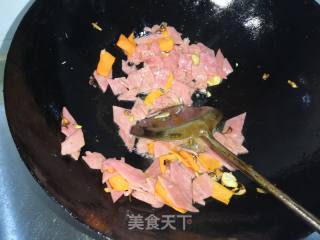 Stir-fried Ham with Zucchini recipe