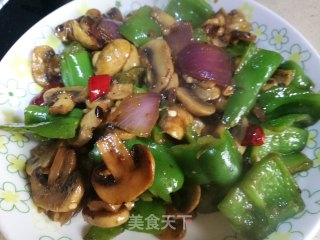 Stir-fried Mushrooms with Green Peppers recipe