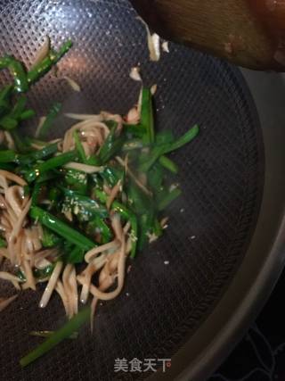 Pleurotus Eryngii with Oyster Sauce and Chives recipe