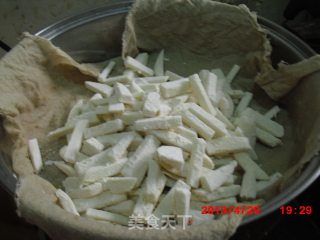 Steamed Potatoes with Garlic recipe