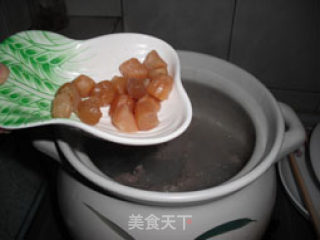 Winter and Summer Nutrition and Health Soup-scallops, Winter Melon and Pork Bone Soup recipe