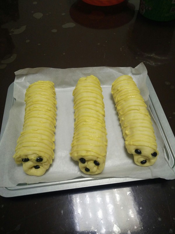 Caterpillar Bread recipe