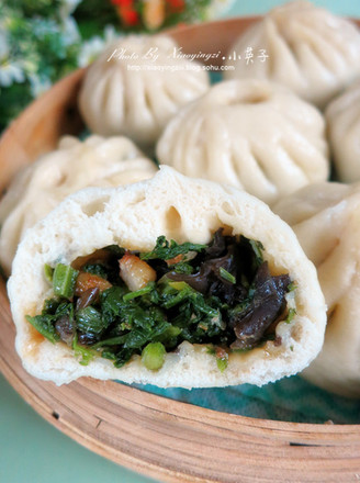 Parsley Pork Buns recipe