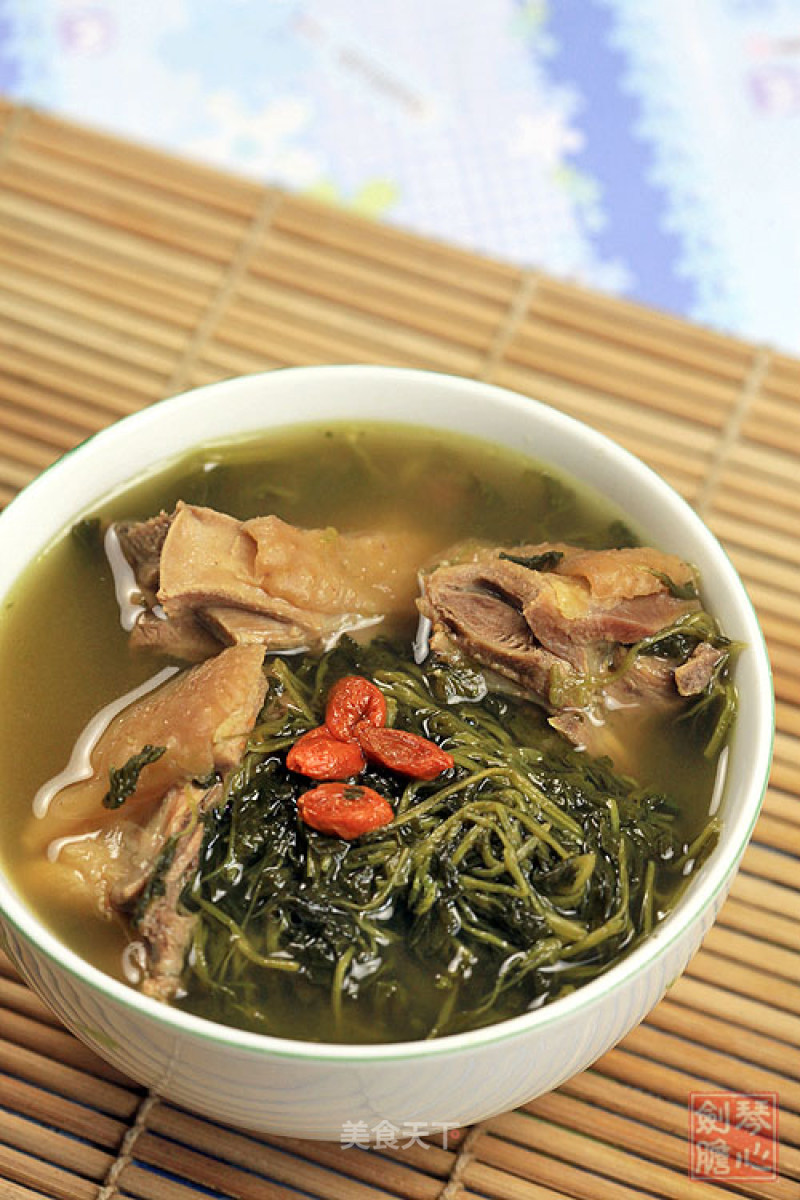Motherwort and Old Chicken Soup recipe