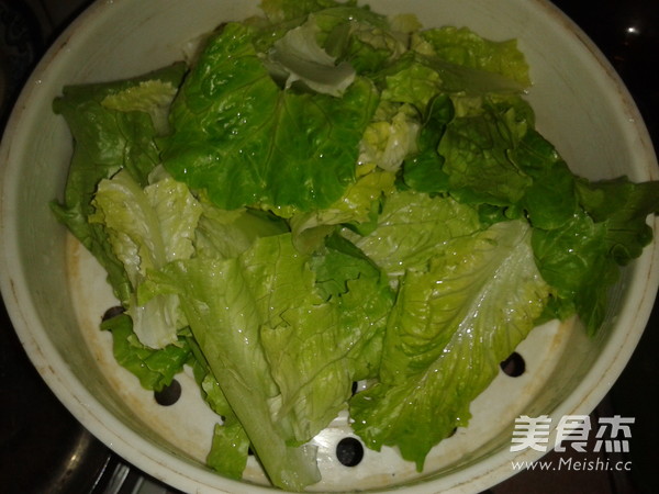 Stir-fried Lettuce with Xiuzhen Mushroom recipe