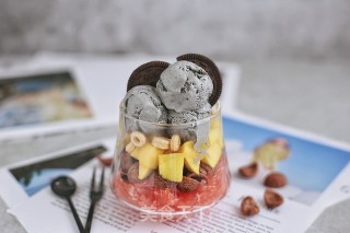 Sesame Ice Cream Parfait Cup recipe