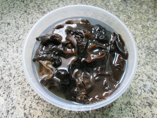 Hot and Sour Black Fungus recipe