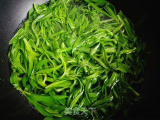 Fried Noodles with Noodles recipe