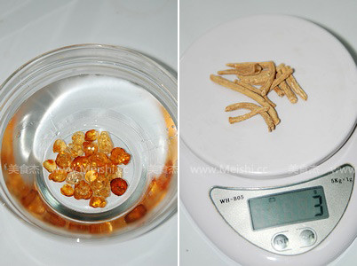 Stewed Peach Gum with American Ginseng and Lotus Seed recipe