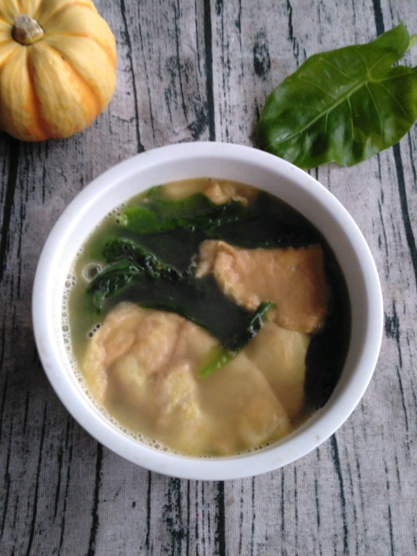 Lettuce Leaf Egg Soup recipe
