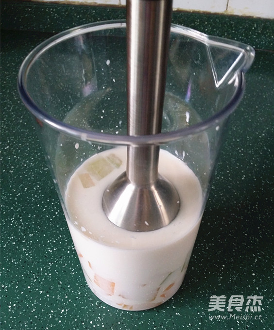 Cantaloupe Milkshake recipe