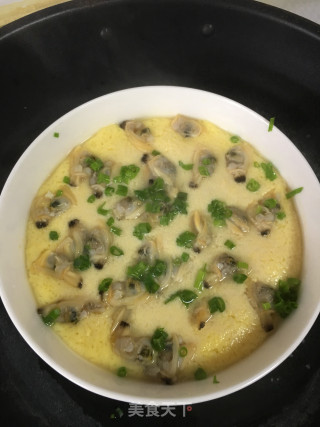 Steamed Eggs with Clam Meat in Fish Soup recipe
