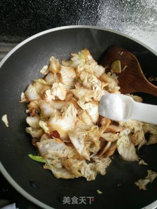 Stir-fried Cabbage with Laba Vinegar recipe