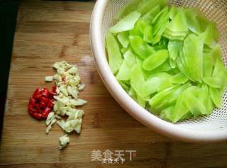 Stir-fried Lees Lettuce recipe