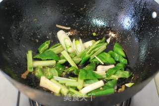 [stir-fried Pork Liver with Green Pepper] recipe