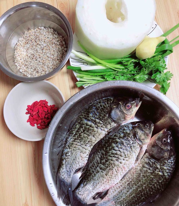 Winter Melon, Coix Seed and Crucian Fish Soup recipe