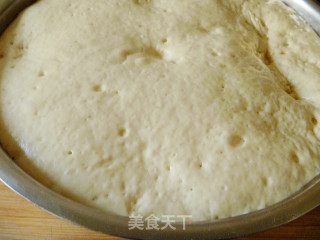 [yiru's Private House Baking] My Favorite is Red Bean Paste---patterned Red Bean Paste Bread recipe