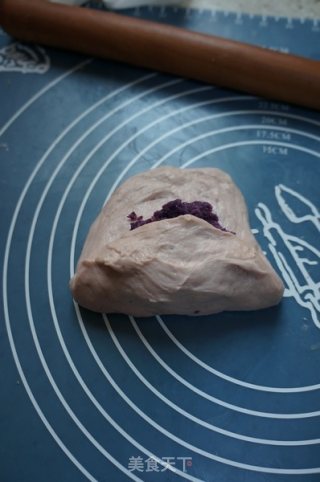 Purple Sweet Potato Crown Bread recipe