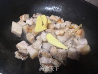 Braised Pork Belly with Winter Bamboo Shoots recipe