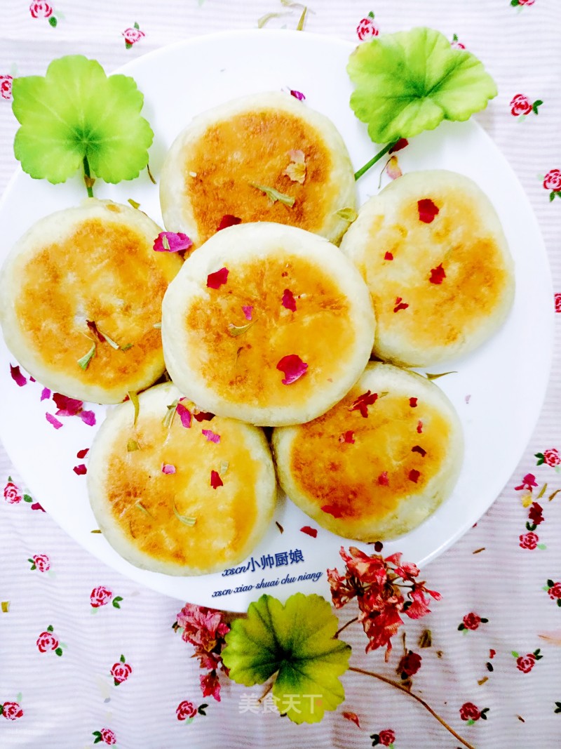 Sesame Rose Mooncake (electric Baking Pan Version) recipe