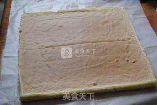 Avocado Strawberry Cheese Roll recipe