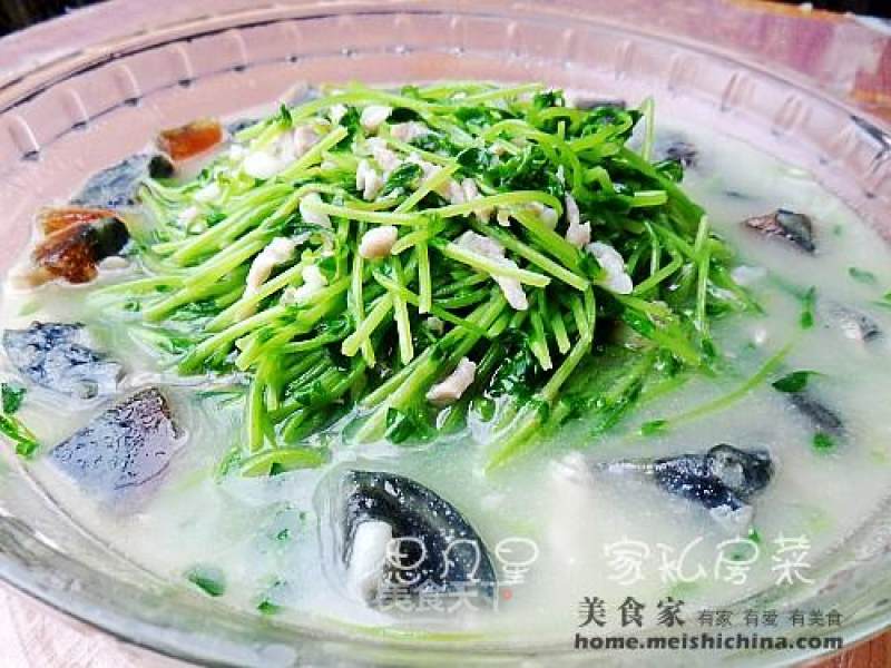 The Heat-clearing Fire-fighting Dish for Mothers to Lower The Fire ---- Pea Sprouts in Soup recipe