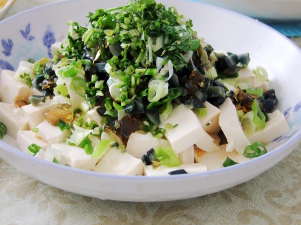 Tofu with Preserved Egg and Chives recipe