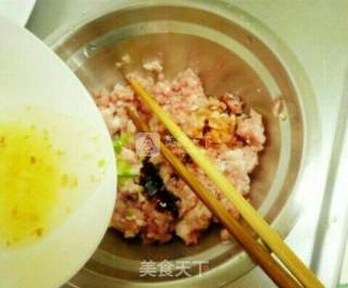 Steamed Meat Cake with Quail Eggs recipe